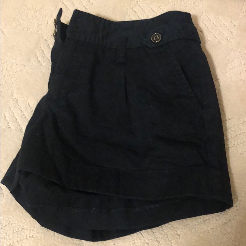 shorts - Picture 3 of 4